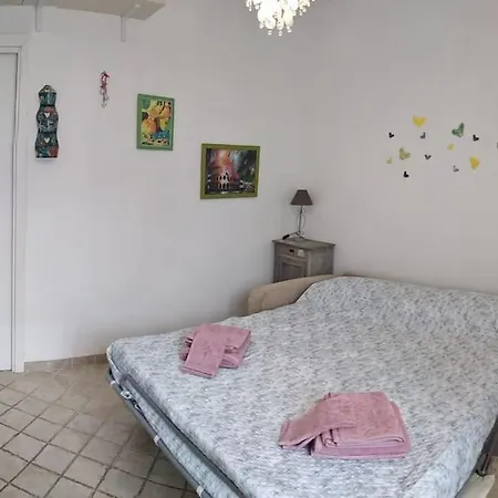 Elizabeth's House Apartament Garlenda